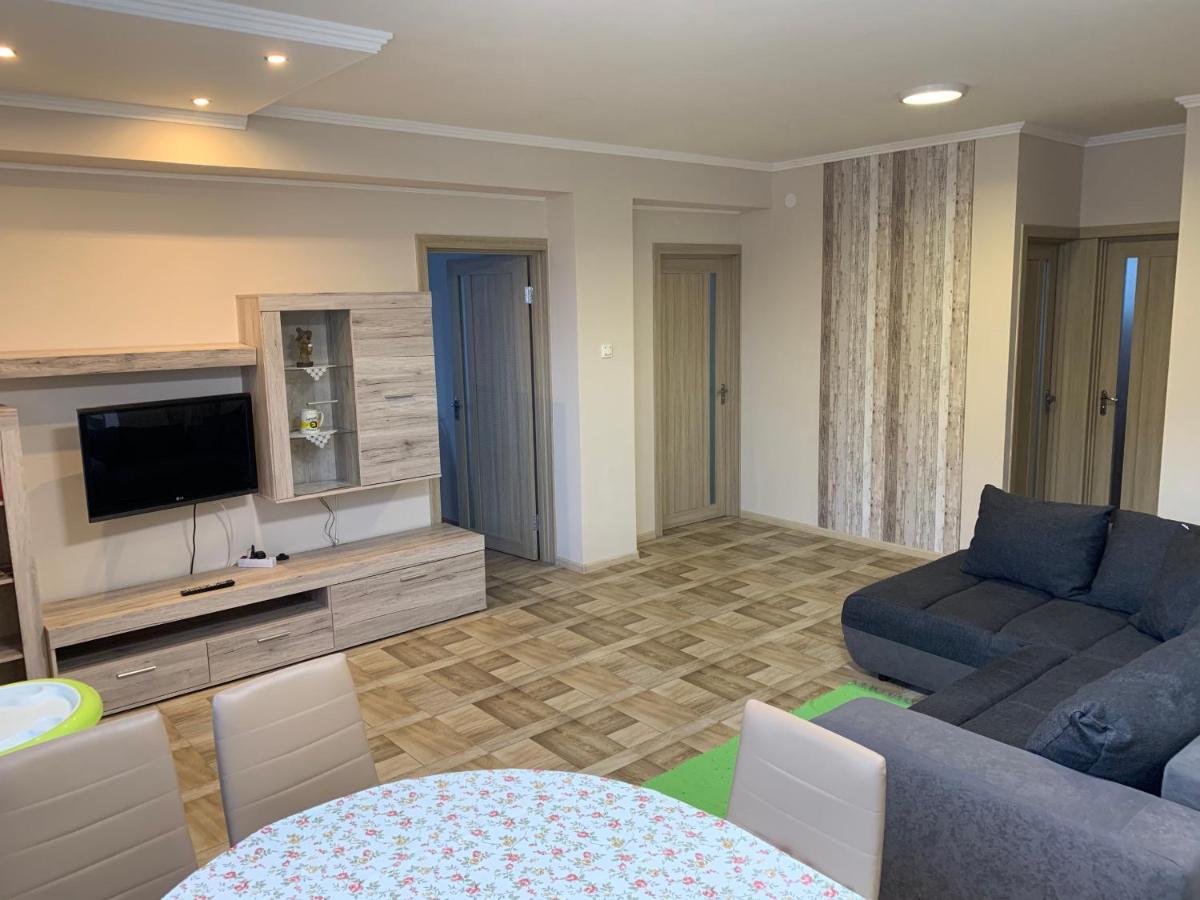 Gázláng Apartman Hajdúszoboszló Exterior foto