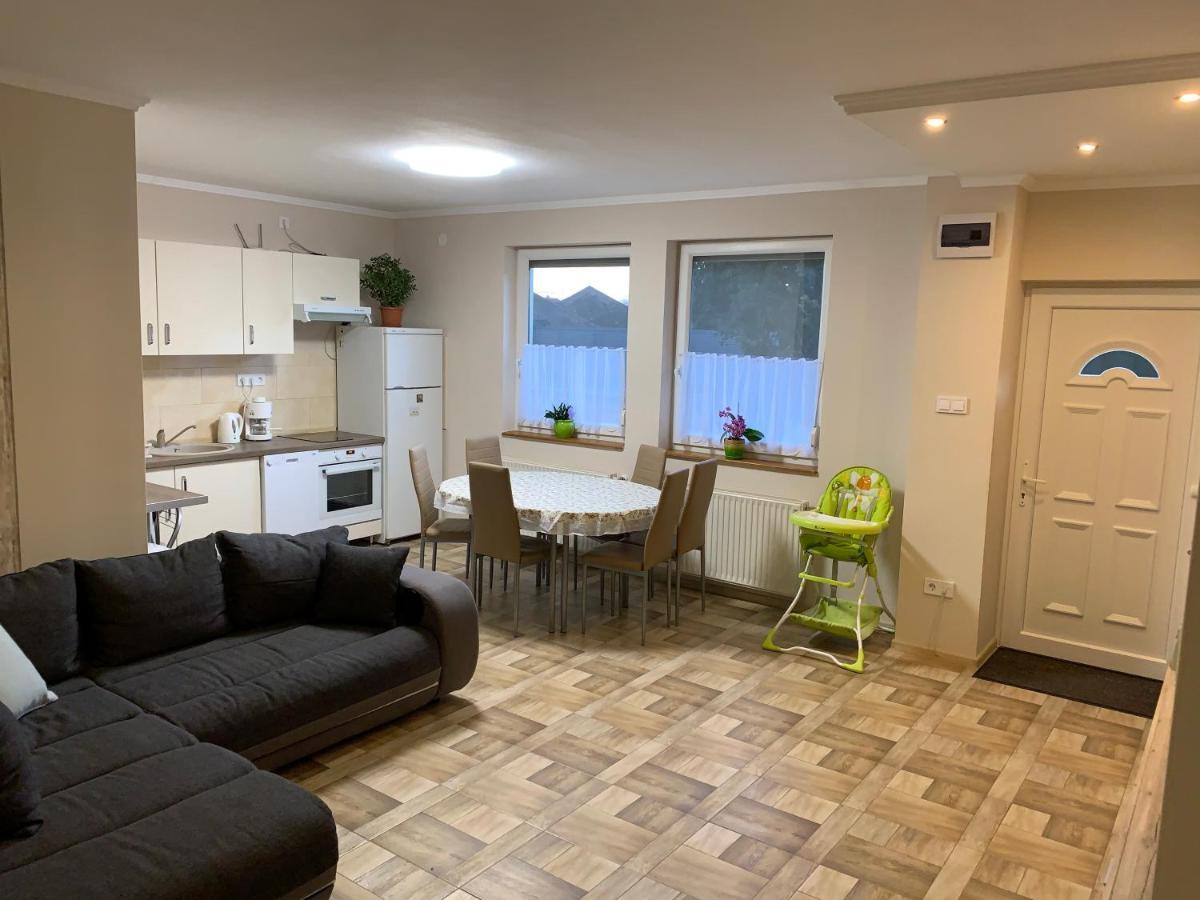 Gázláng Apartman Hajdúszoboszló Exterior foto